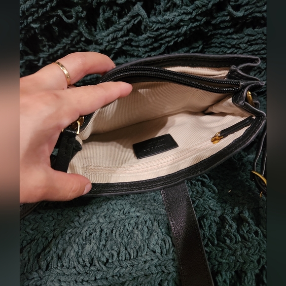 Margot New York Black Leather Crossbody Bag - Picture 6 of 15